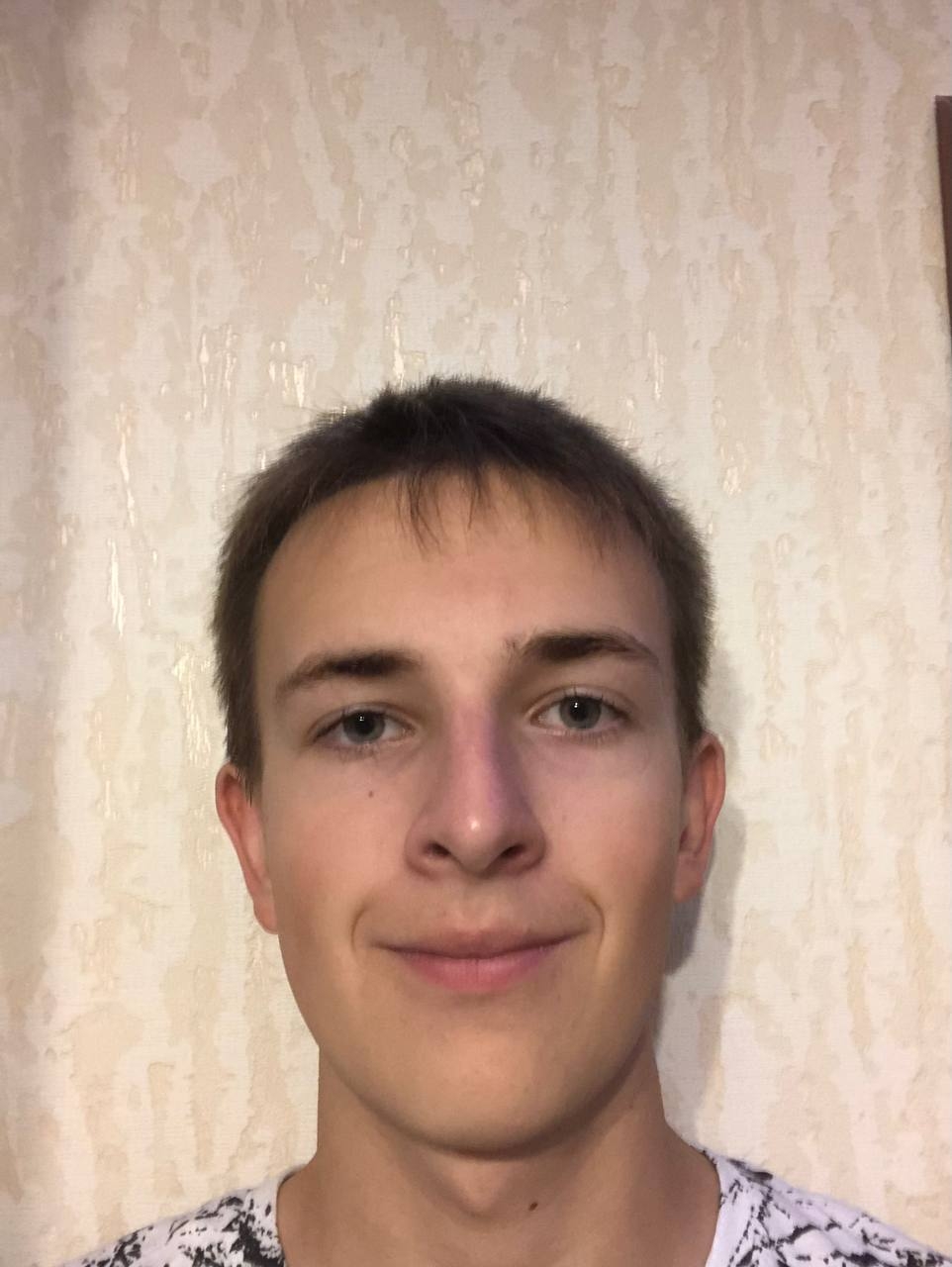 Андрей Аникеев